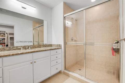 3001 NE 185th St 610, Aventura FL - photo 17 of 25