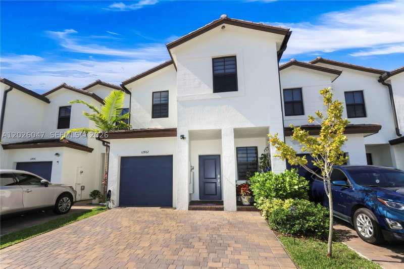 4 bedroom Townhouse at 12862 SW 231st St, Kendall Assemblage North, Miami — photo 1