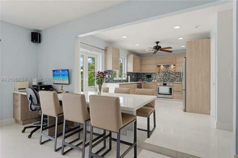 9641 SW 66th St, Miami FL - photo 17 of 57
