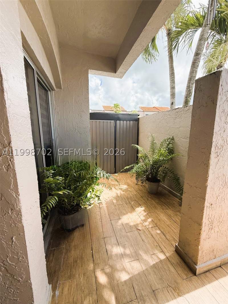 3 bedroom Townhouse at 6217 SW 128th Pl, Sunset Harbour Sec Vi, Miami — photo 4