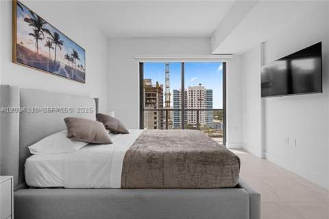 239 SW 9th St 1502, Miami FL - photo 8 of 19