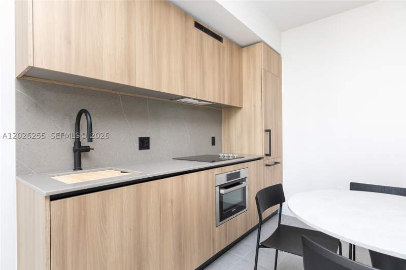 1 bedroom Condominium at 121 NE 5th St 510, 501 First Residences, Miami — photo 2