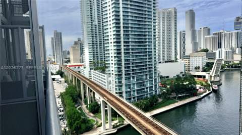 690 SW 1st Ct 1908, Miami FL - photo 10 of 30