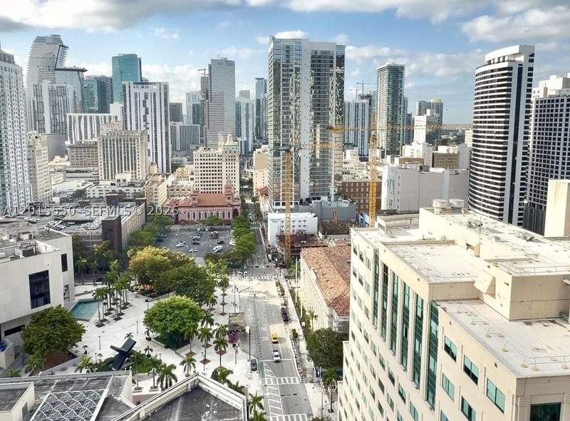 1 bedroom Condominium at 121 NE 5th St 2705, 501 First Residences, Miami — photo 4