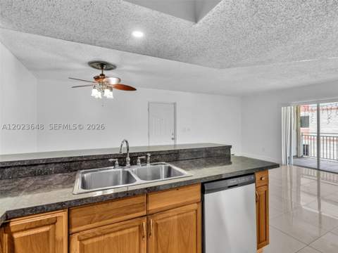 18850 NW 57th Ave 208, Hialeah FL - photo 12 of 40