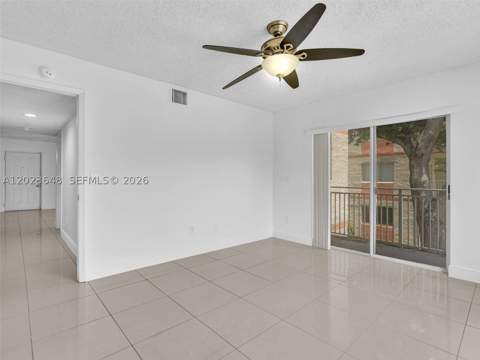 18850 NW 57th Ave 208, Hialeah FL - photo 18 of 40