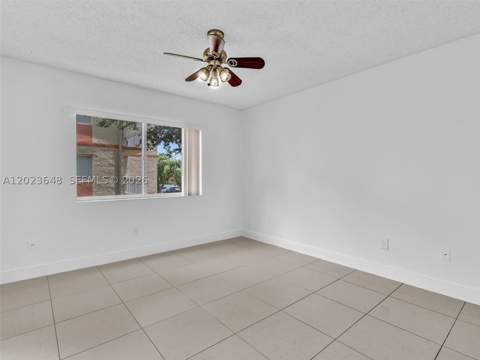 18850 NW 57th Ave 208, Hialeah FL - photo 21 of 40