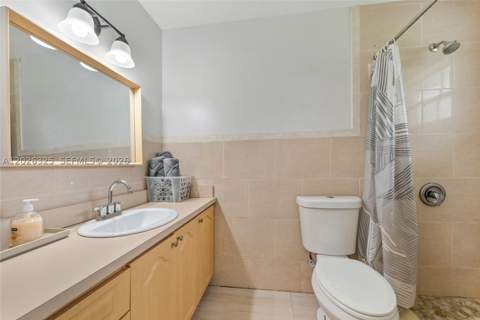 6198 SW 63rd St, South Miami FL - photo 14 of 39