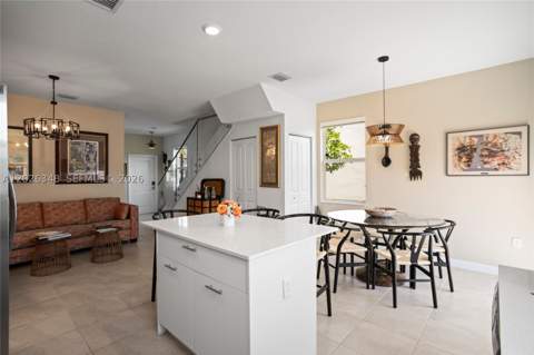 12317 NW 23rd Ct, Miami FL - photo 15 of 68