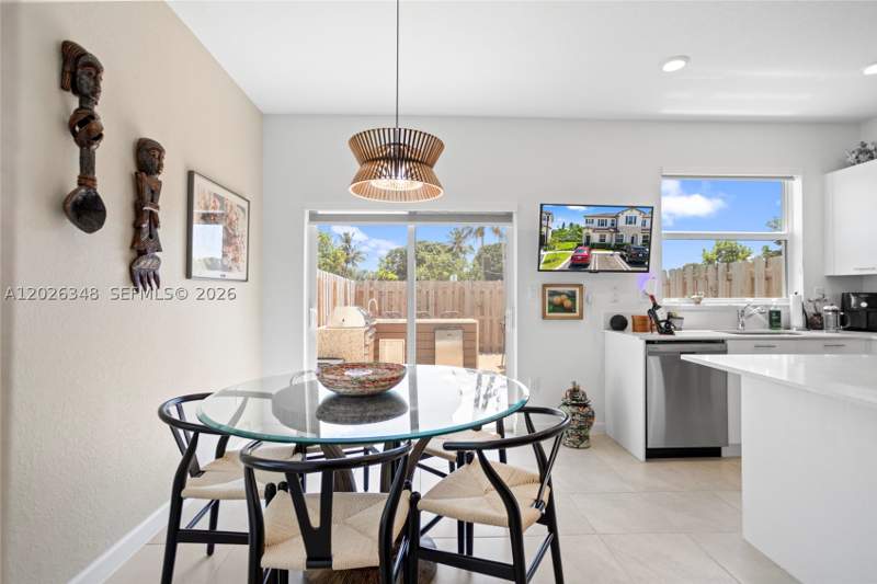 3 bedroom Villa at 12317 NW 23rd Ct, Westview North, Miami — photo 4