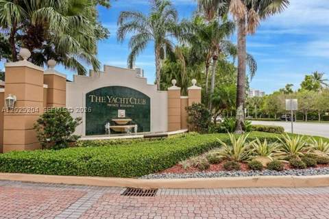 19555 E Country Club Dr 8408, Aventura FL - photo 17 of 28