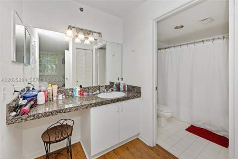 19555 E Country Club Dr 8408, Aventura FL - photo 8 of 28