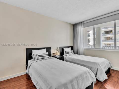 5401 Collins Ave 107, Miami Beach FL - photo 19 of 44