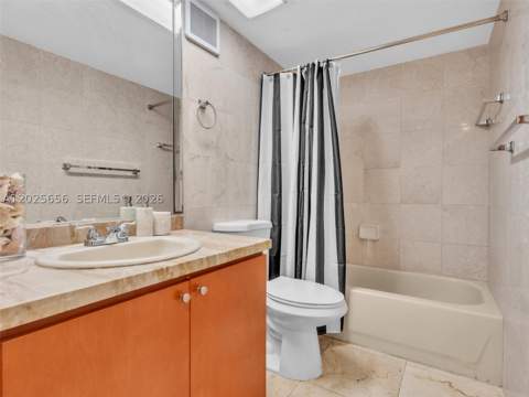 5401 Collins Ave 107, Miami Beach FL - photo 21 of 44