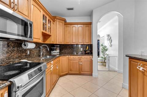 13268 Old Biscayne Dr 204, Homestead FL - photo 10 of 21
