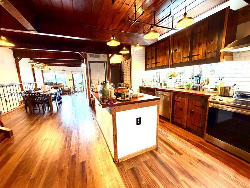 3 bedroom Townhouse at 19440 NE 26th Ave 52B, Riverwood Sec 3, Miami — photo 1