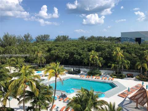 100 Bayview Dr 503, Sunny Isles Beach FL - photo 21 of 48