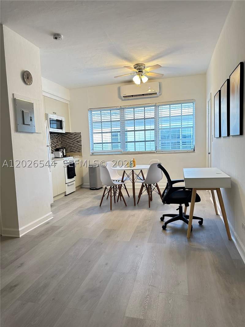 1 bedroom Condominium at 836 10th St 7, The Lorena Condo, Miami Beach — photo 2