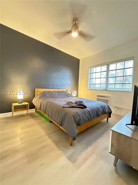 836 10th St 7, Miami Beach FL - photo 6 of 18