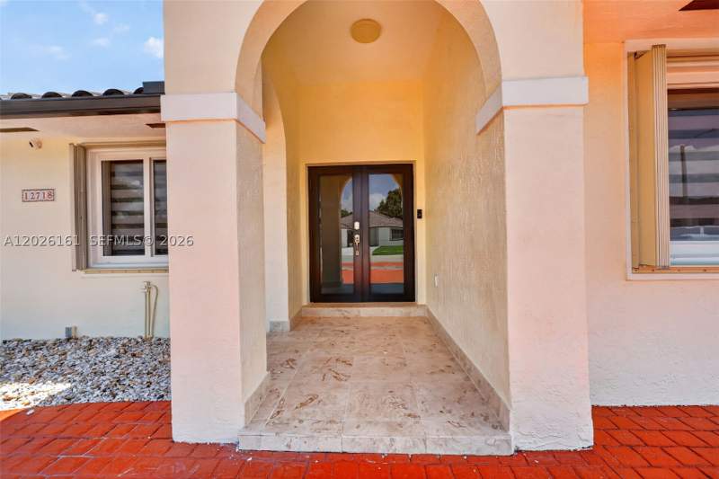 3 bedroom SingleFamilyResidence at 12718 NW 6th Ln, Roel Sub, Miami — photo 4