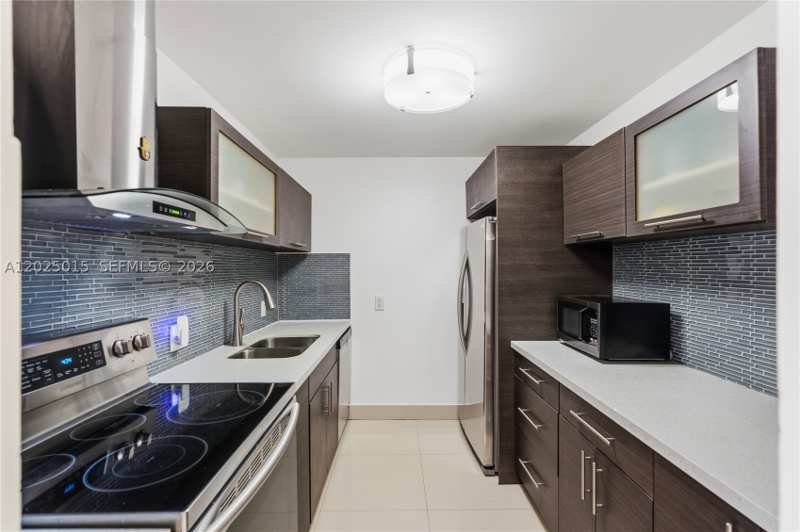 2 bedroom Condominium at 3625 N Country Club Dr 402, Aventura Eldorado Condo, Aventura — photo 1