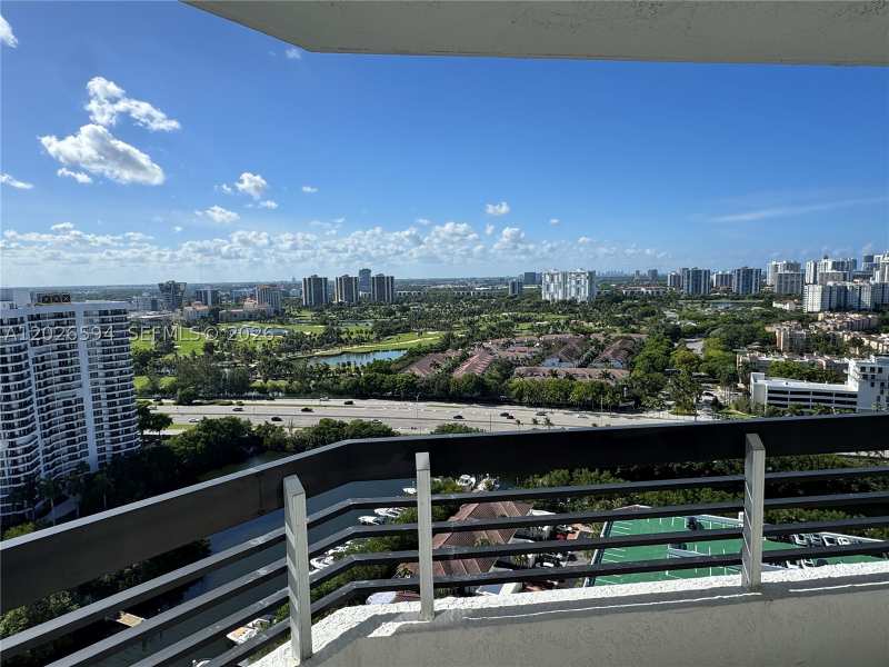 2 bedroom Condominium at 3530 Mystic Pointe Dr 2709, Mystic Pointe Tower 500 C, Aventura — photo 1