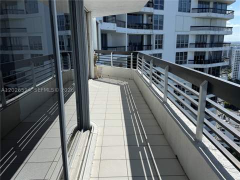 3530 Mystic Pointe Dr 2709, Aventura FL - photo 9 of 54