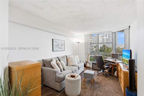 19195 NE 36th Ct 502, Aventura FL - photo 10 of 40