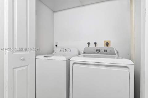 19195 NE 36th Ct 502, Aventura FL - photo 16 of 40