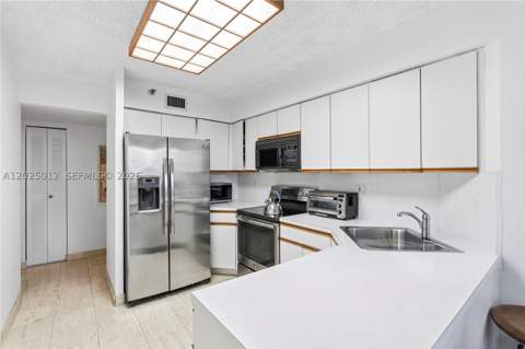 19195 NE 36th Ct 502, Aventura FL - photo 6 of 40