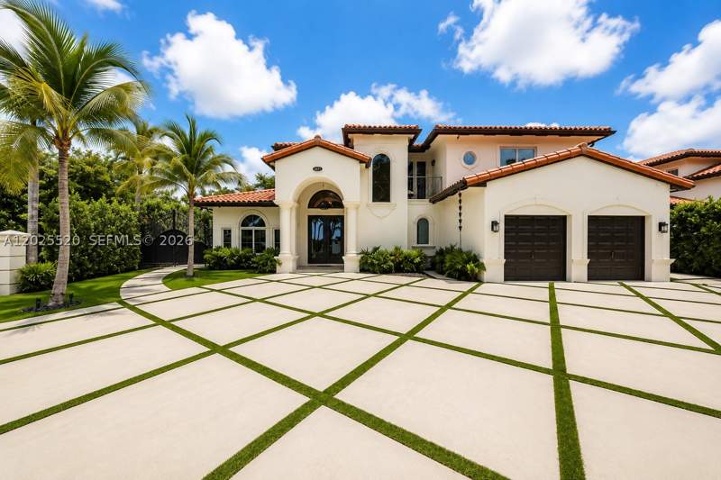 4 bedroom SingleFamilyResidence at 15721 NW 79th Ct, Silvercest Lake Estates 1, Miami Lakes — photo 2