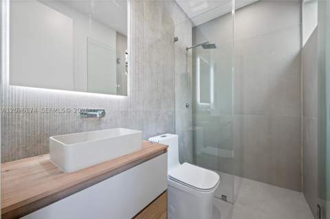 2980 SW 2nd St, Miami FL - photo 18 of 25