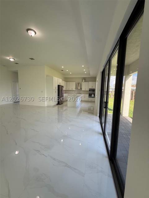 9630 SW 208th Ter, Cutler Bay FL - photo 12 of 26