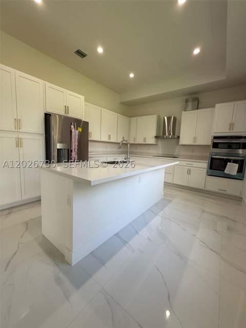 9630 SW 208th Ter, Cutler Bay FL - photo 7 of 26