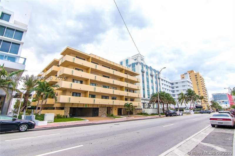 2 bedroom Condominium at 2924 Collins Ave 301, Ocean View Plaza Condo, Miami Beach — photo 1