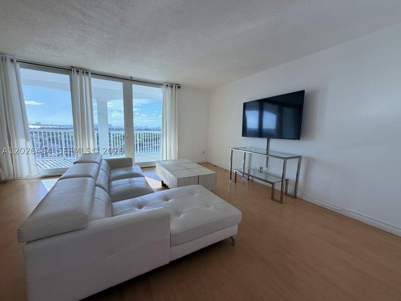 0 bedroom Condominium at 5401 Collins Ave 1022, The Carriage House Condo, Miami Beach — photo 4