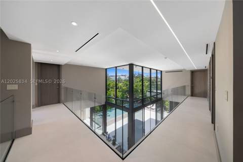 571 Glenridge Rd, Key Biscayne FL - photo 23 of 45