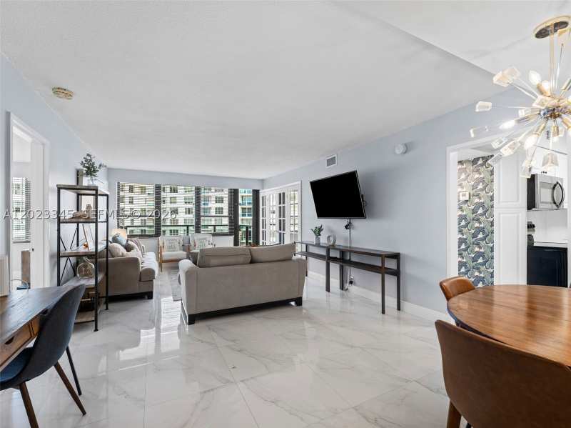 2 bedroom Condominium at 5225 Collins Ave 1509, The Alexander Condo, Miami Beach — photo 1