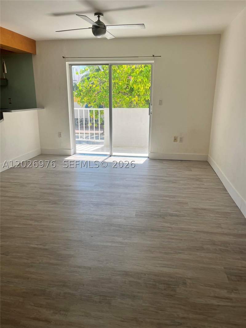 1 bedroom Condominium at 240 Collins Ave 2B, Terrace View Towers Condo, Miami Beach — photo 2