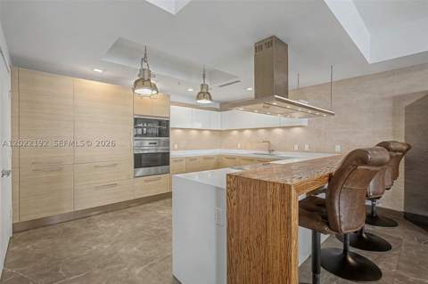 17111 Biscayne Blvd 1405/07, North Miami Beach FL - photo 14 of 37