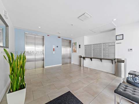 2740 SW 28th Ter 508, Miami FL - photo 15 of 18