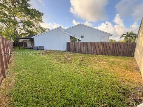21705 SW 99th Ave, Cutler Bay FL - photo 7 of 7