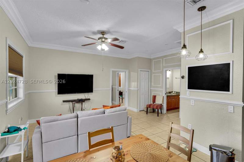 9 bedroom SingleFamilyResidence at 1313 SW 24th Ave, Byan Park, Miami — photo 4
