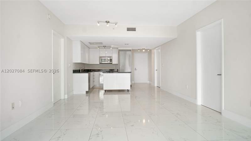 3 bedroom Condominium at 92 SW 3rd St 1803, Mint Condo, Miami — photo 5