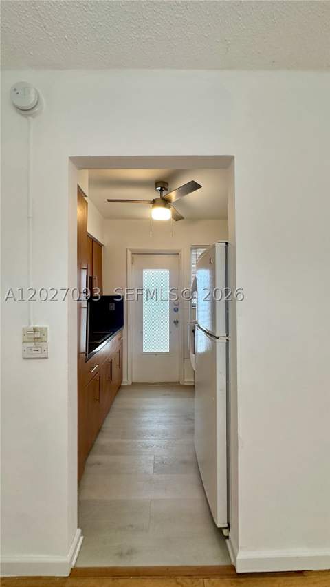 1231 Pennsylvania Ave 8, Miami Beach FL - photo 15 of 43