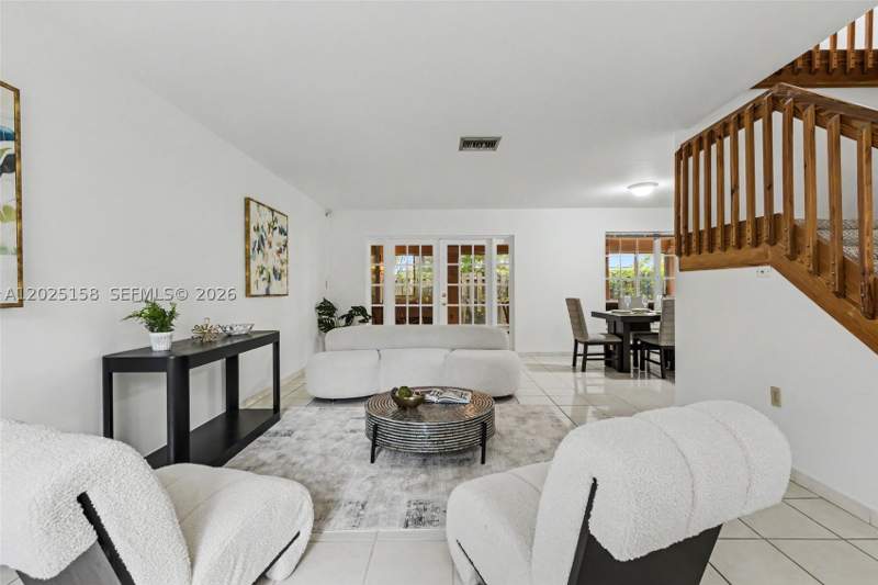 4 bedroom SingleFamilyResidence at 15033 SW 110th Ter, Vizcaya At The Hammocks 1, Miami — photo 4