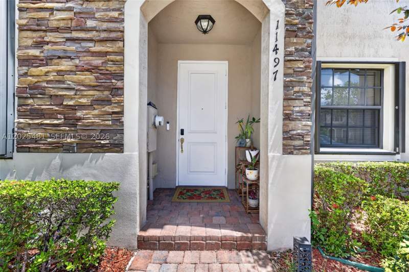 3 bedroom Townhouse at 11497 SW 250th St, Coco Palm Estates, Homestead — photo 3