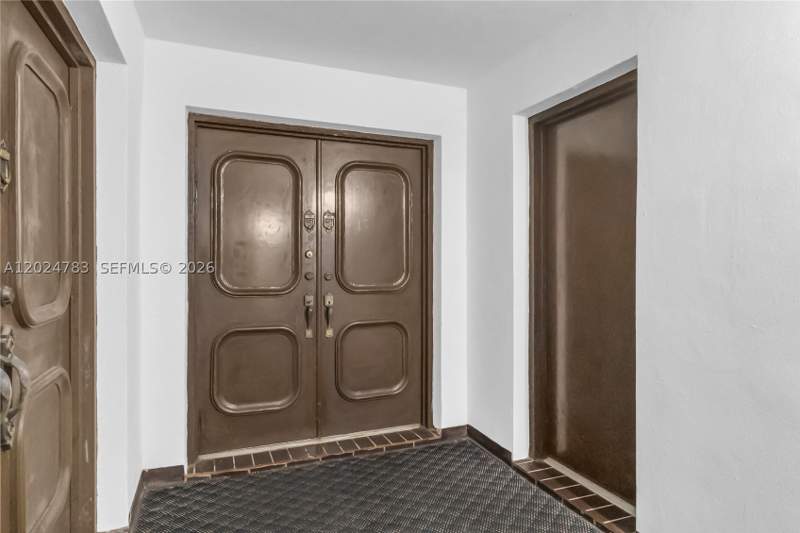 3 bedroom Condominium at 13951 Kendale Lakes Cir 208A, Towers Of Kendale Lakes C, Miami — photo 2