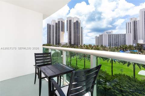 19370 Collins Ave 621, Sunny Isles Beach FL - photo 15 of 44