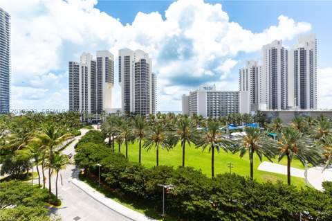 19370 Collins Ave 621, Sunny Isles Beach FL - photo 16 of 44